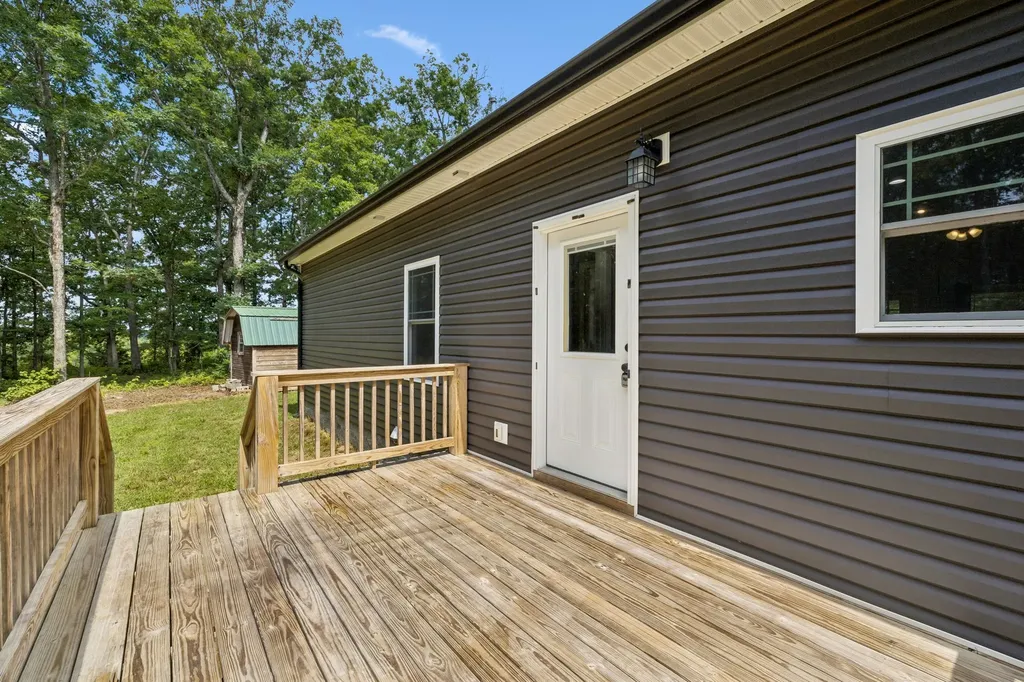 567 Mcelhiney Road Dickson TN 37055