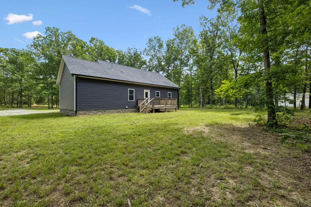 567 Mcelhiney Road Dickson TN 37055
