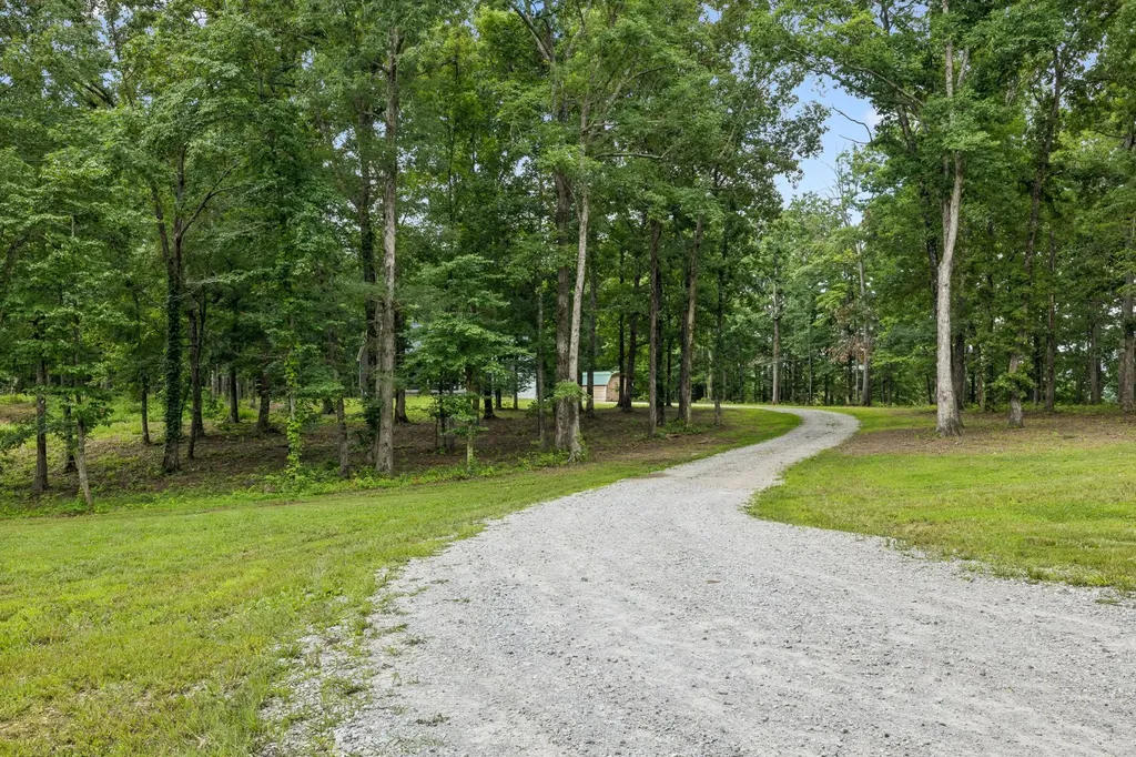 567 Mcelhiney Road Dickson TN 37055