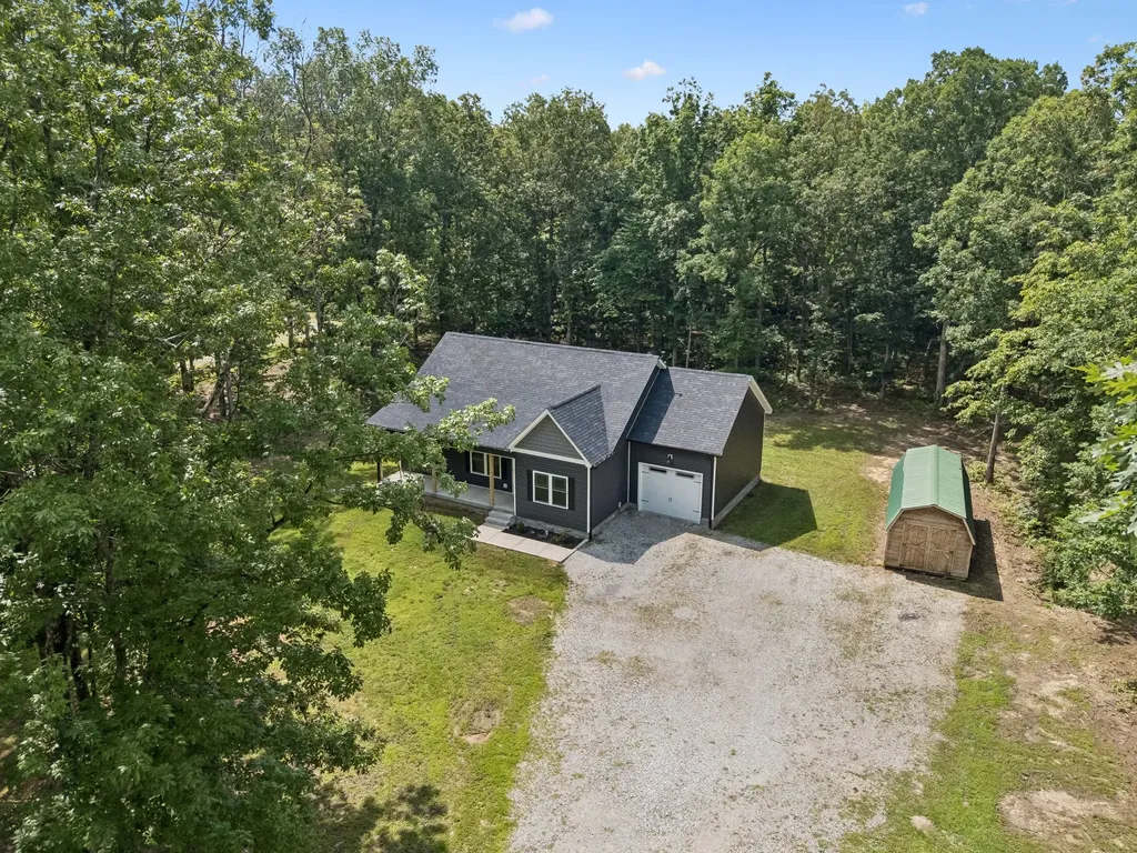567 Mcelhiney Road Dickson TN 37055