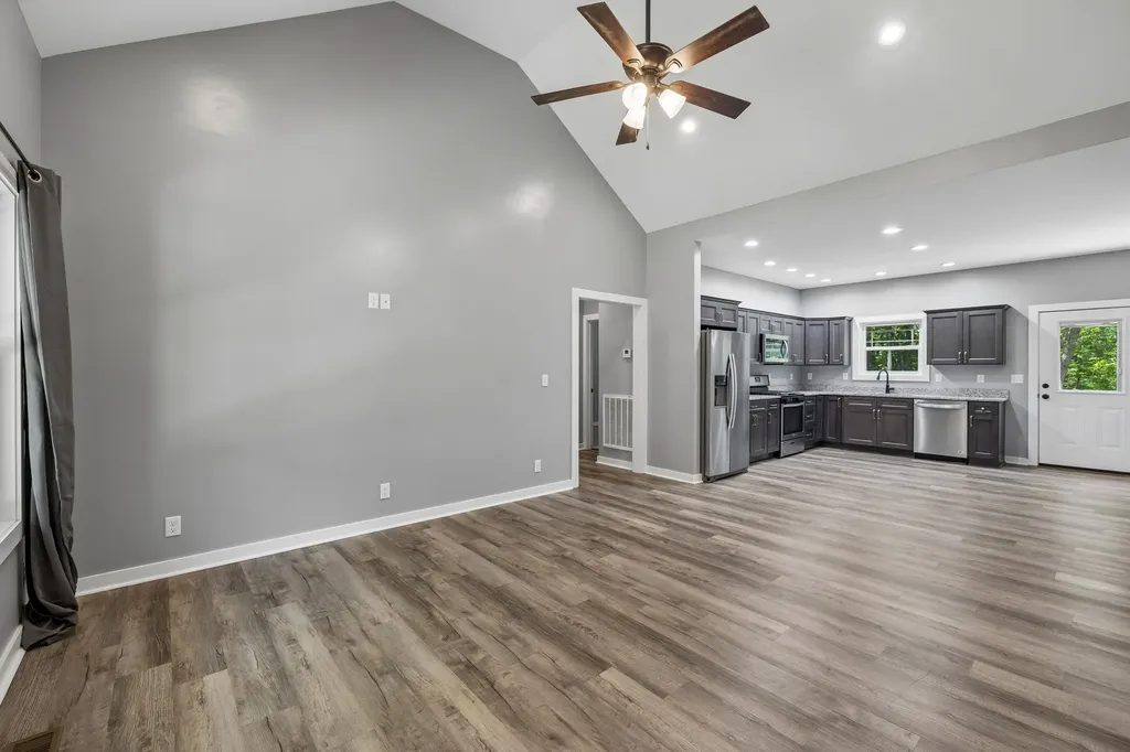 567 Mcelhiney Road Dickson TN 37055