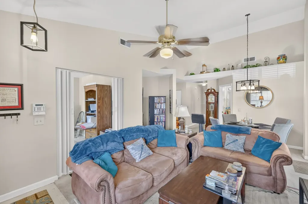 702 Maple Place Nashville TN 37216