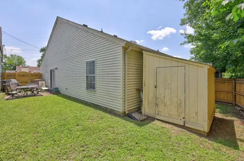 702 Maple Place Nashville TN 37216