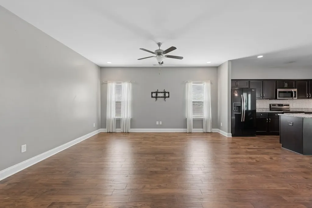 1374 Coates Lane Gallatin TN 37066