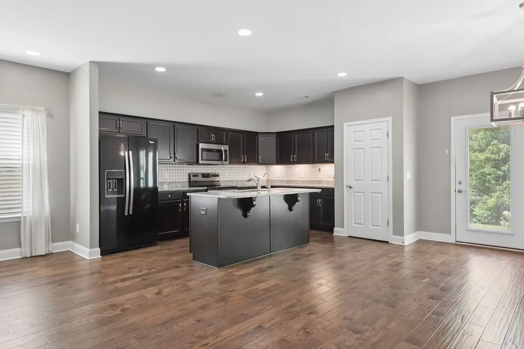 1374 Coates Lane Gallatin TN 37066