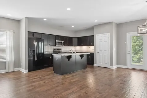 1374 Coates Lane Gallatin TN 37066