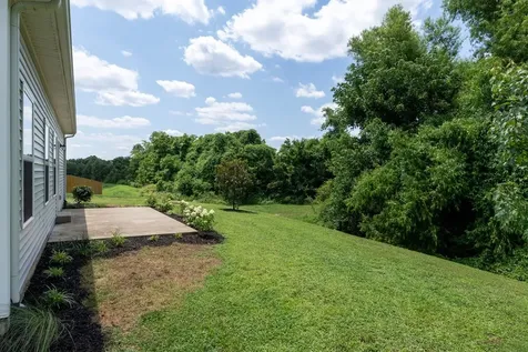 1374 Coates Lane Gallatin TN 37066