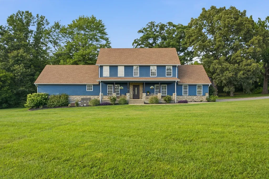 1002 Larkspur Meadows Lane Portland TN 37148