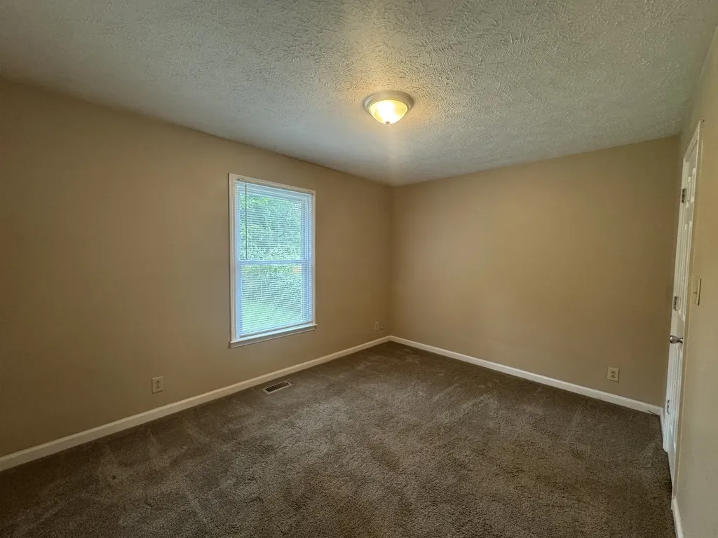 292 Audrea Lane Clarksville TN 37042