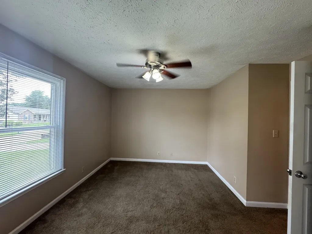 292 Audrea Lane Clarksville TN 37042