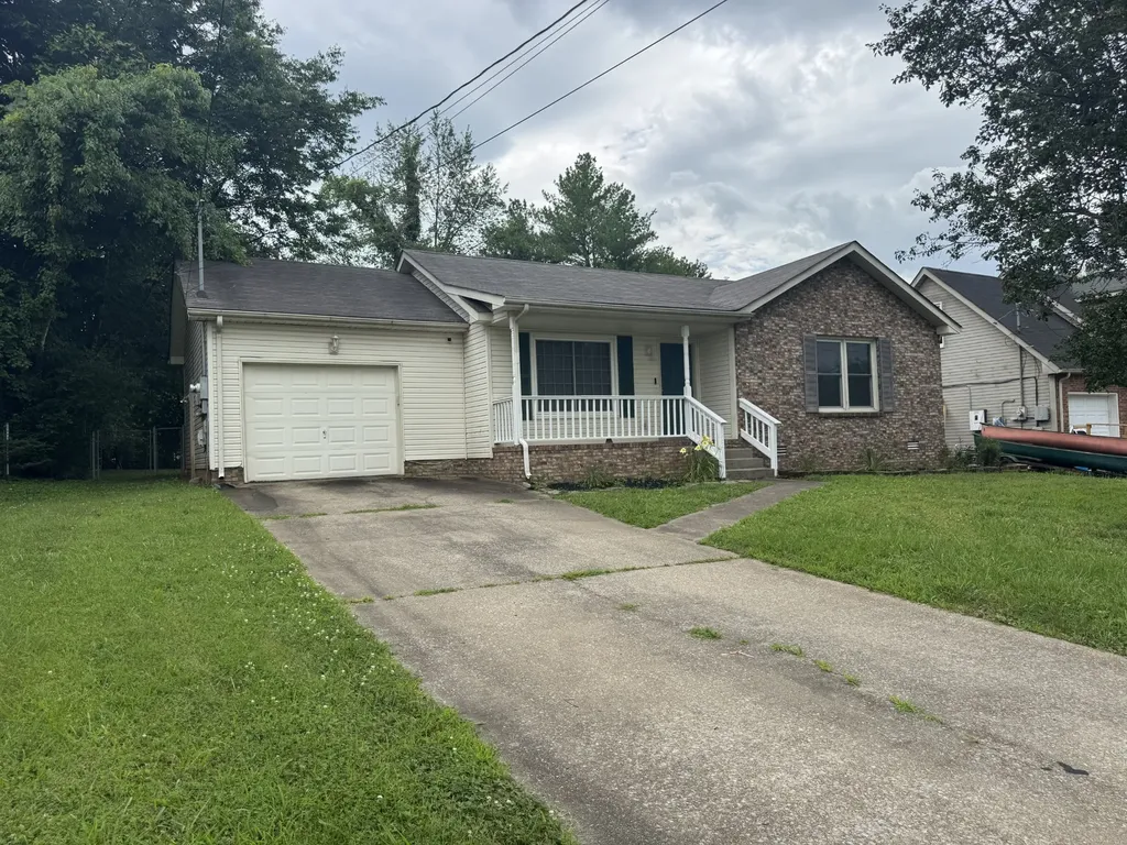 292 Audrea Lane Clarksville TN 37042