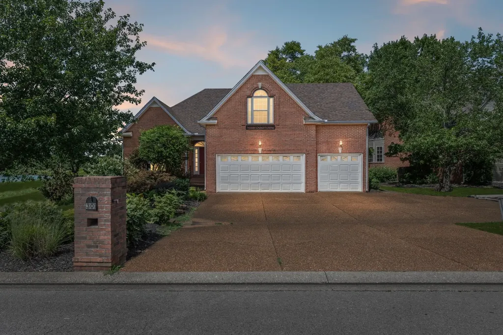 301 Calumet Trace Murfreesboro TN 37127