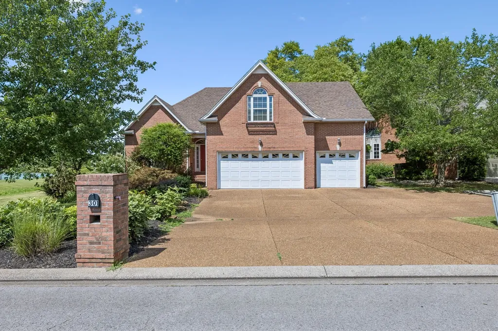 301 Calumet Trace Murfreesboro TN 37127