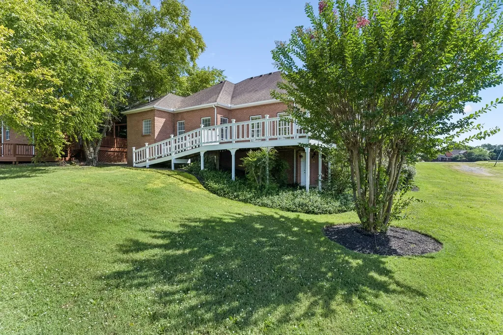 301 Calumet Trace Murfreesboro TN 37127