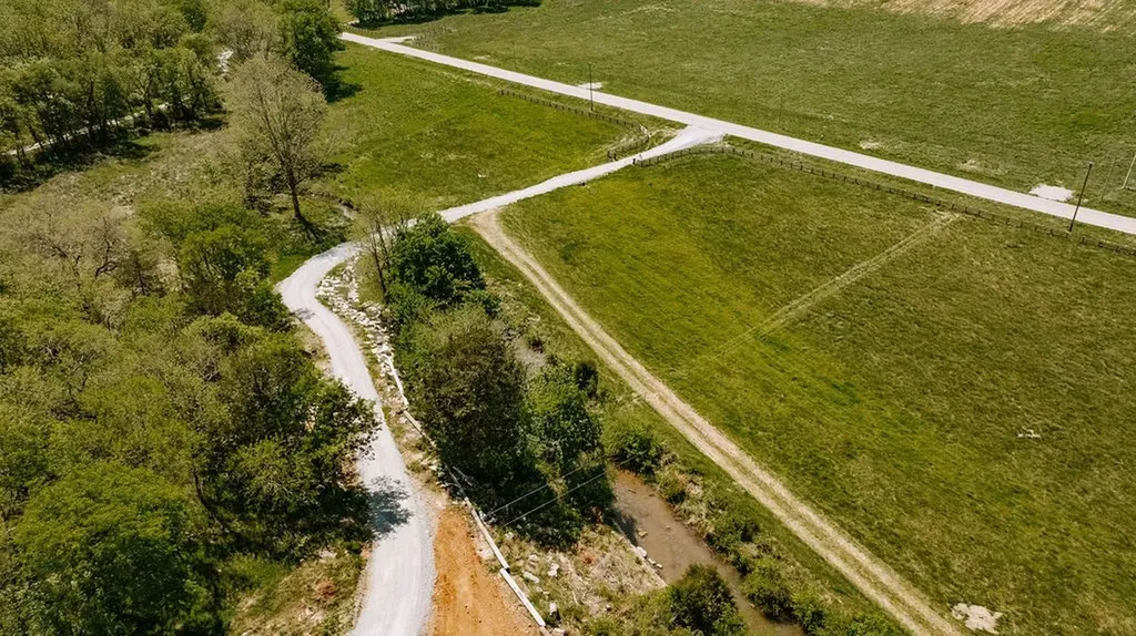 2970 Spring Place Road Belfast TN 37019