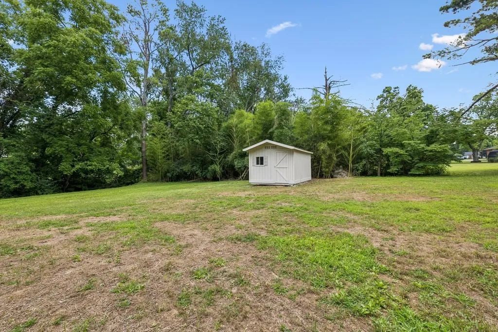 8011 Wikle Road, E Brentwood TN 37027