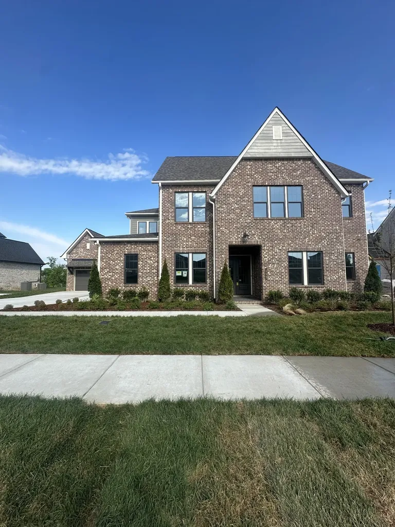 177 Manor Way Hendersonville TN 37075