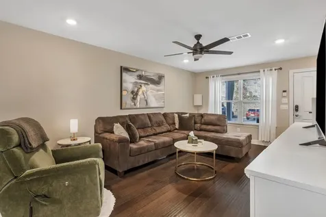 1100 Lilly Valley Way Nashville TN 37209