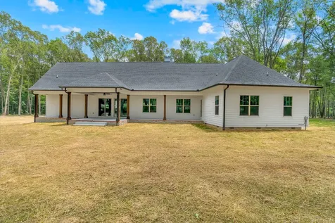 453 Dogwood Lane Manchester TN 37355