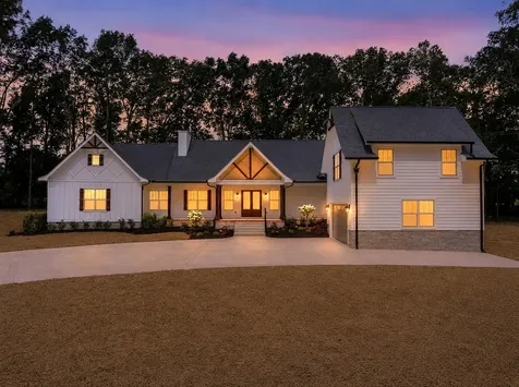 453 Dogwood Lane Manchester TN 37355