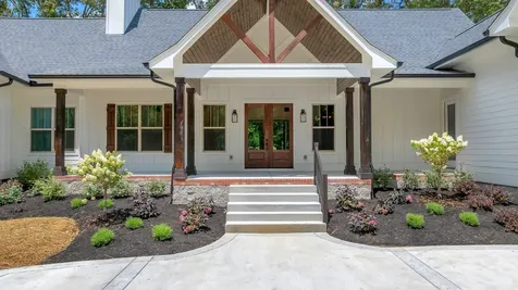 453 Dogwood Lane Manchester TN 37355
