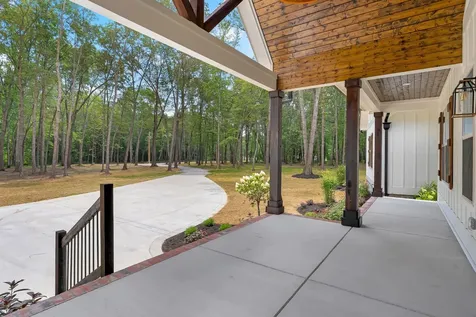 453 Dogwood Lane Manchester TN 37355