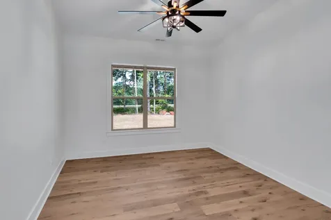 453 Dogwood Lane Manchester TN 37355