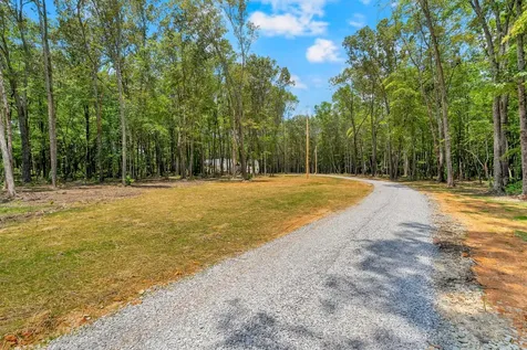 453 Dogwood Lane Manchester TN 37355