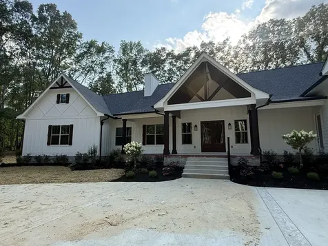 453 Dogwood Lane Manchester TN 37355