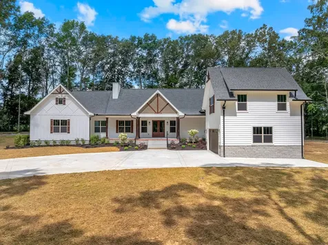 453 Dogwood Lane Manchester TN 37355