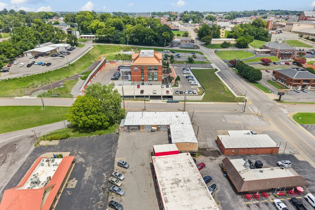 420 N Spring Street Clarksville TN 37040