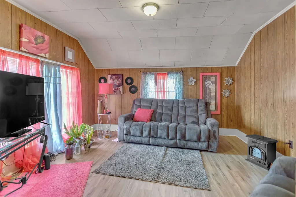 1405 Highland Avenue Columbia TN 38401