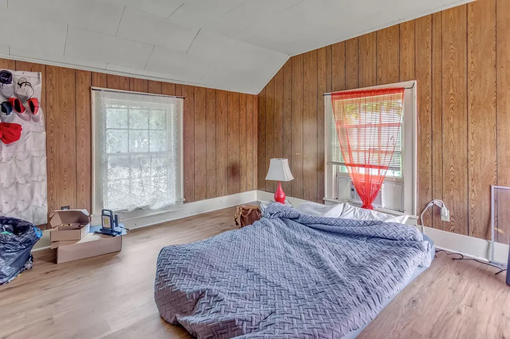 1405 Highland Avenue Columbia TN 38401