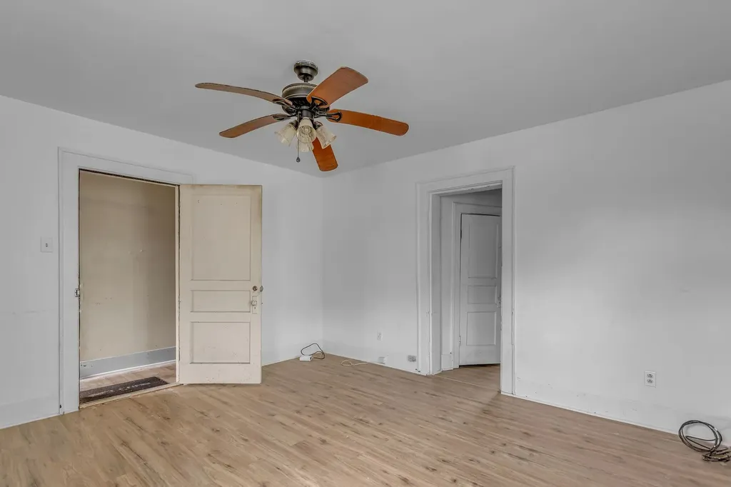 1405 Highland Avenue Columbia TN 38401