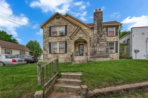 1405 Highland Avenue Columbia TN 38401