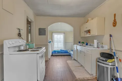1405 Highland Avenue Columbia TN 38401
