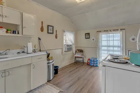 1405 Highland Avenue Columbia TN 38401