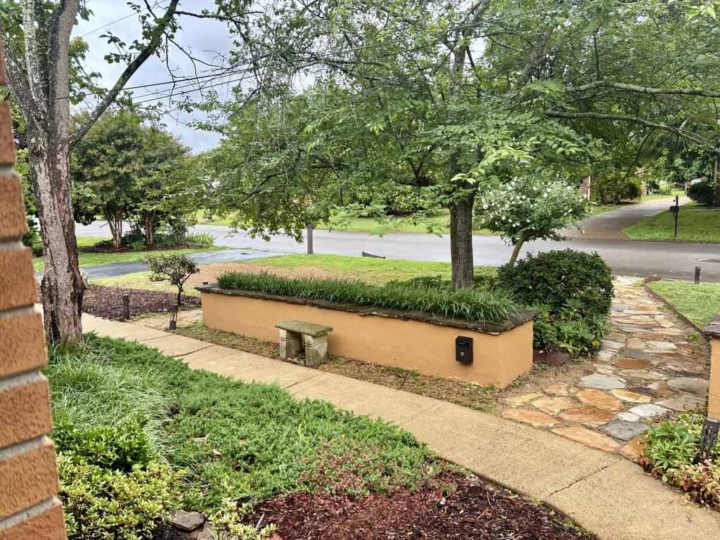 6317 Percy Drive Nashville TN 37205