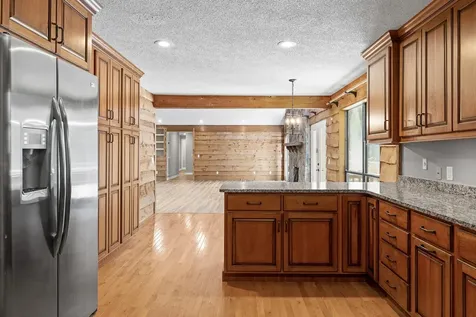 2040 Rock Bluff Road Hixson TN 37343