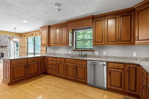 2040 Rock Bluff Road Hixson TN 37343