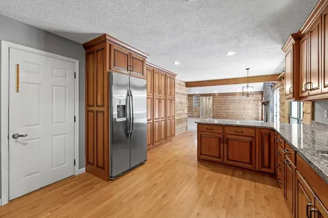 2040 Rock Bluff Road Hixson TN 37343