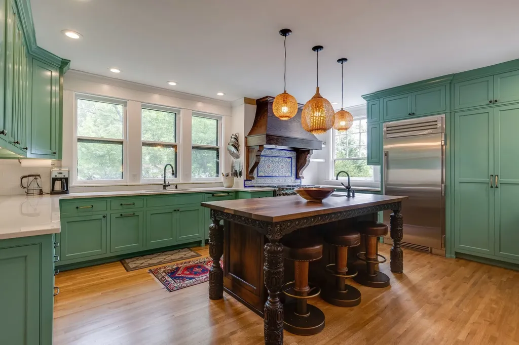 1715 Cedar Lane Nashville TN 37212