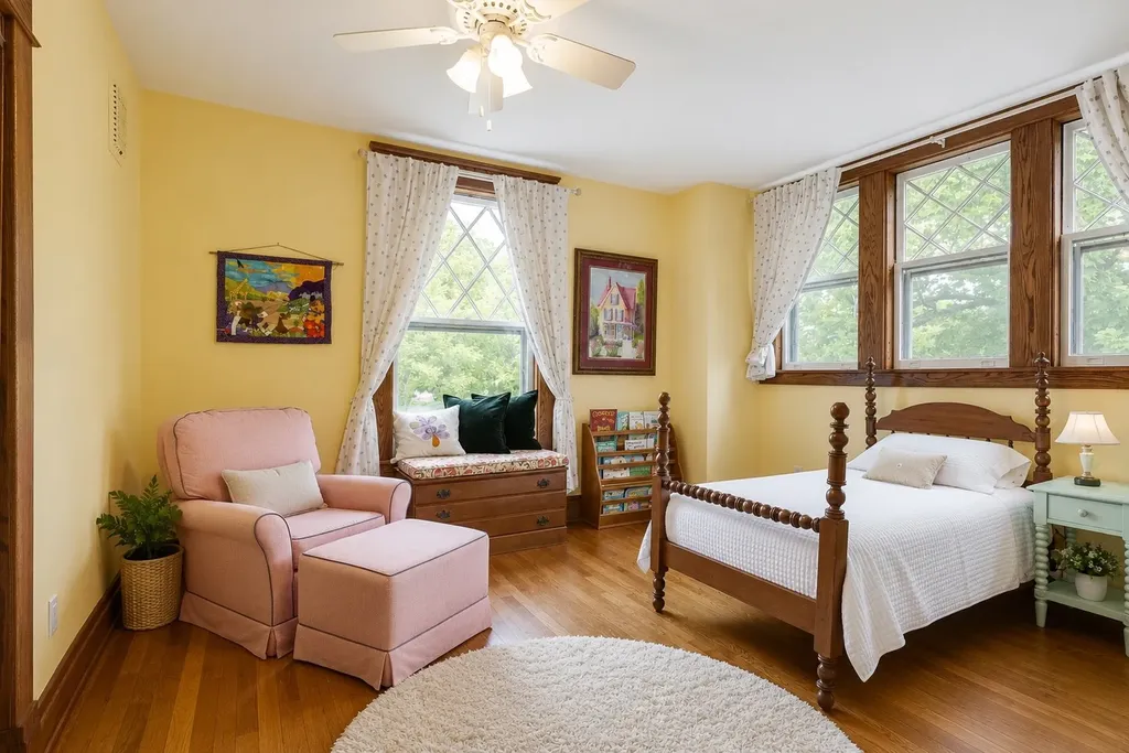 1715 Cedar Lane Nashville TN 37212