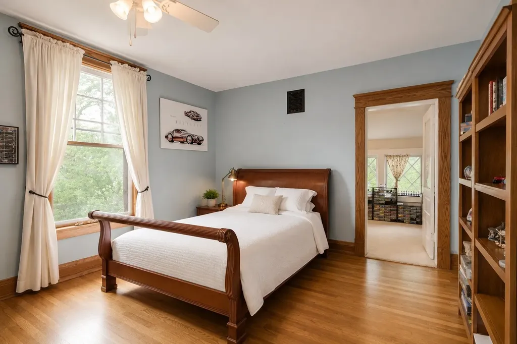 1715 Cedar Lane Nashville TN 37212