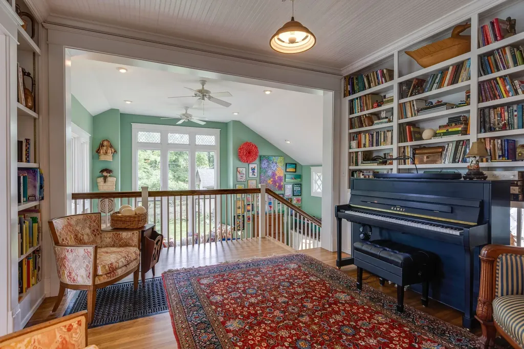 1715 Cedar Lane Nashville TN 37212