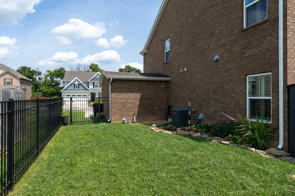254 Grassy Glen Drive Gallatin TN 37066