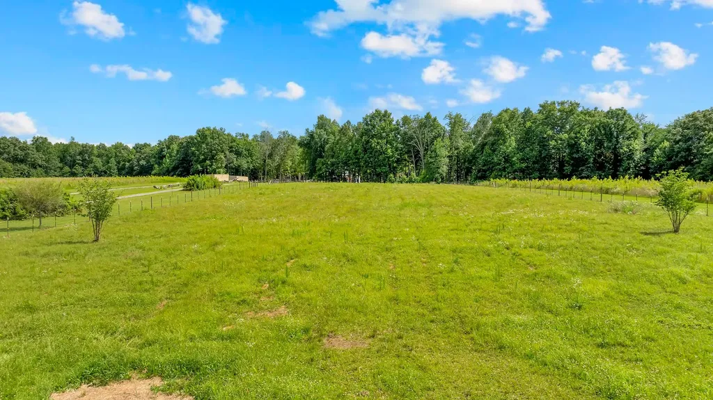 1469 Ledford Mill Road Tullahoma TN 37388