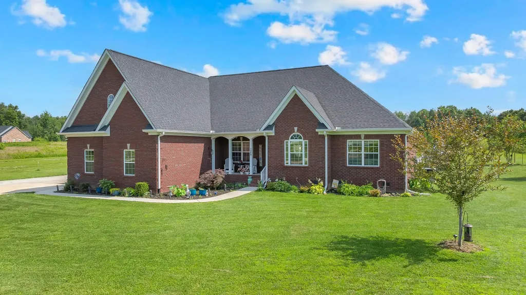 1469 Ledford Mill Road Tullahoma TN 37388