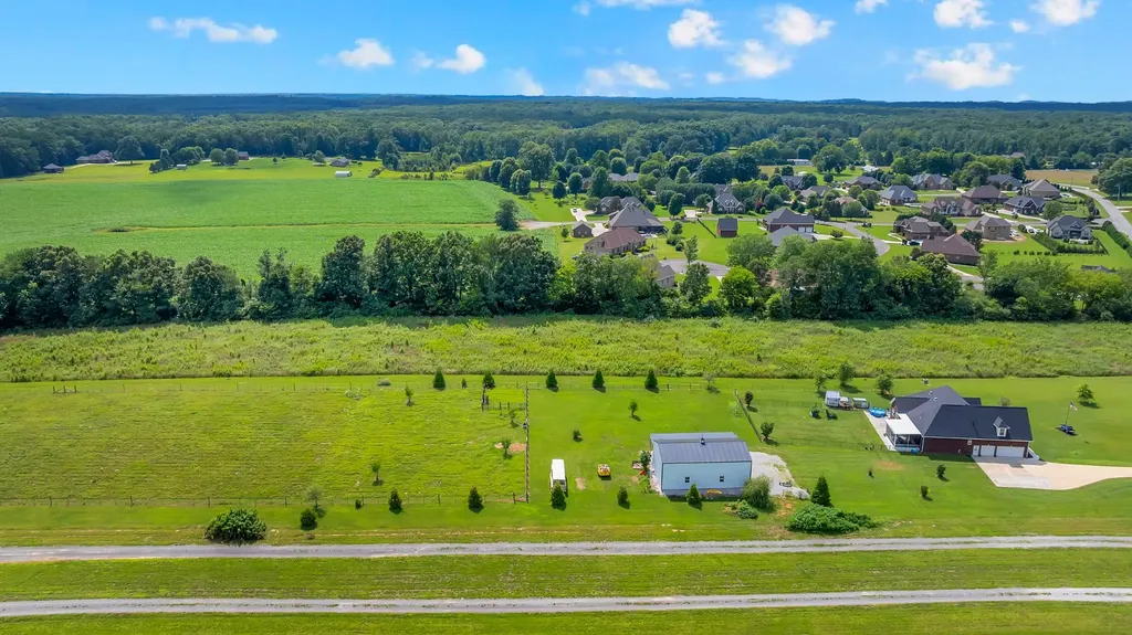 1469 Ledford Mill Road Tullahoma TN 37388