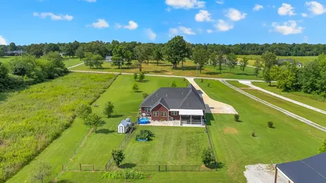 1469 Ledford Mill Road Tullahoma TN 37388